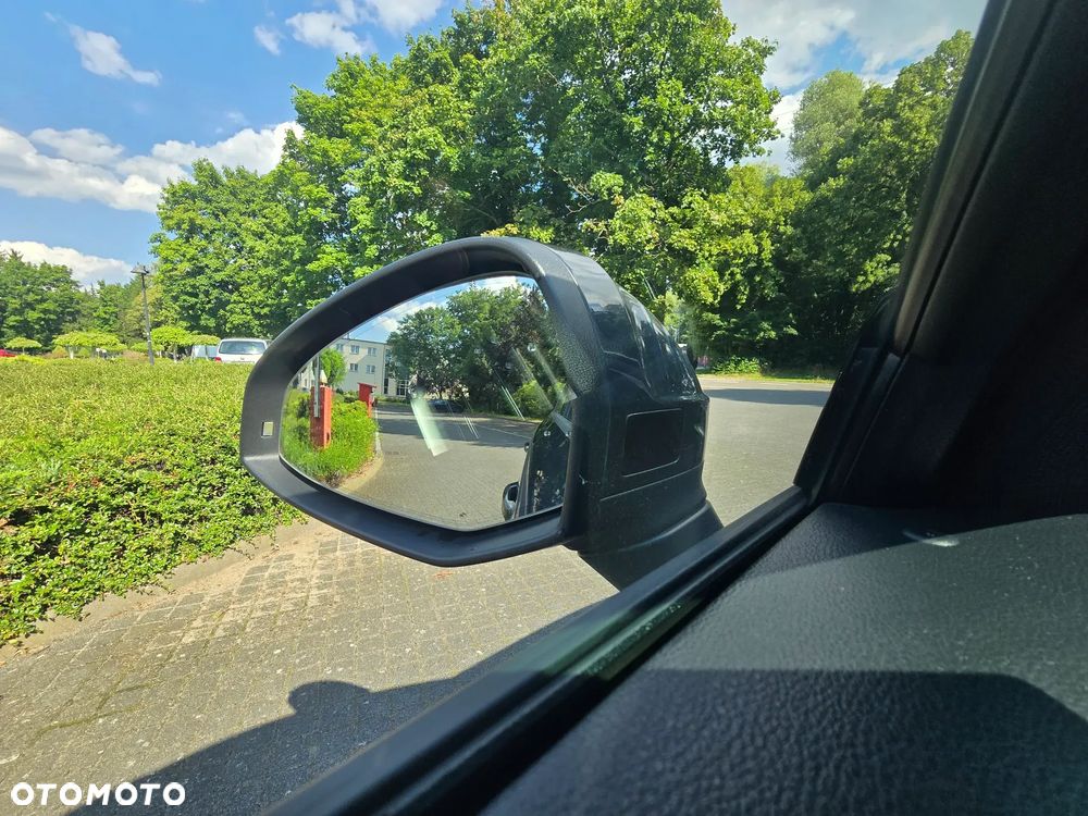 Audi A4 - 40