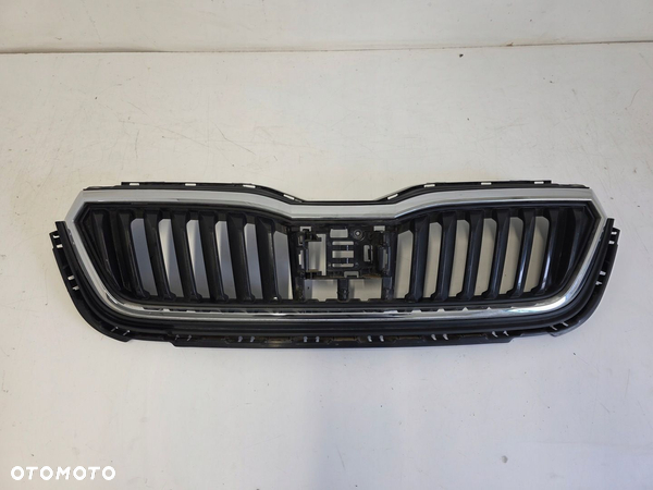 Grill atrapa zderzaka SKODA Scala 657 19-