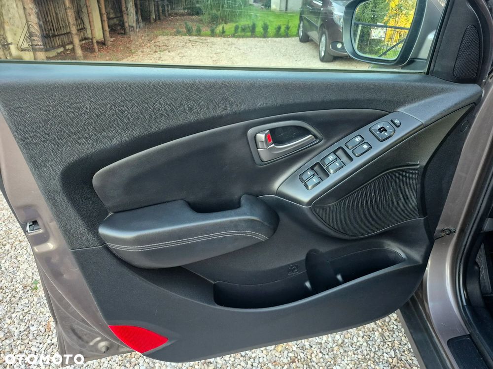 Hyundai ix35 - 24