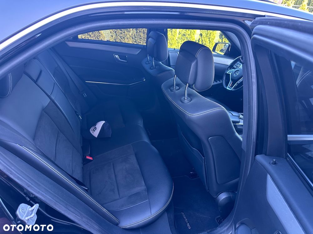 Mercedes-Benz Klasa E 250 CDI 4-Matic BlueEff Avantgarde - 26