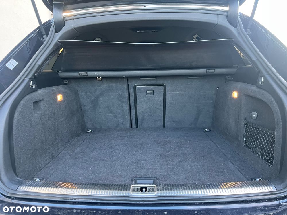 Audi A4 Avant 2.0 TDI DPF quattro S tronic S line Sportpaket - 22