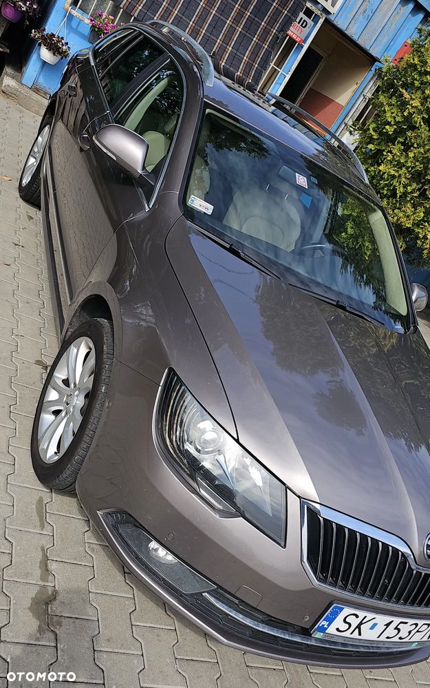 Skoda Superb 2.0 TDI 4x4 Platinum - 2
