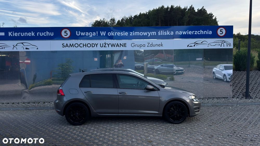 Volkswagen Golf 1.6 TDI BlueMotion Technology Comfortline - 11