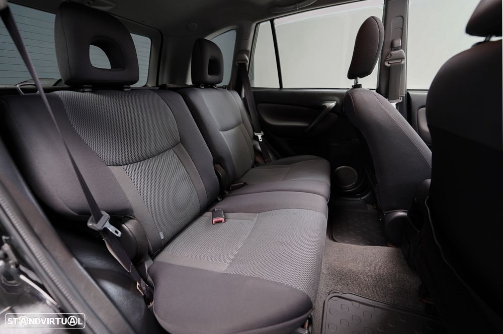 Toyota RAV4 2.0 D-4D Pack 2 - 14