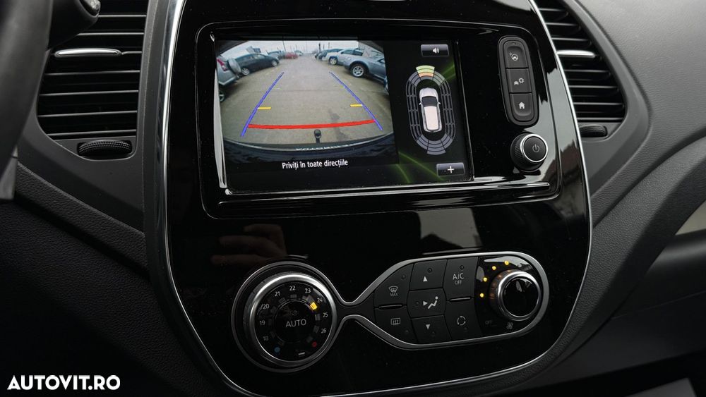 Renault Captur - 16