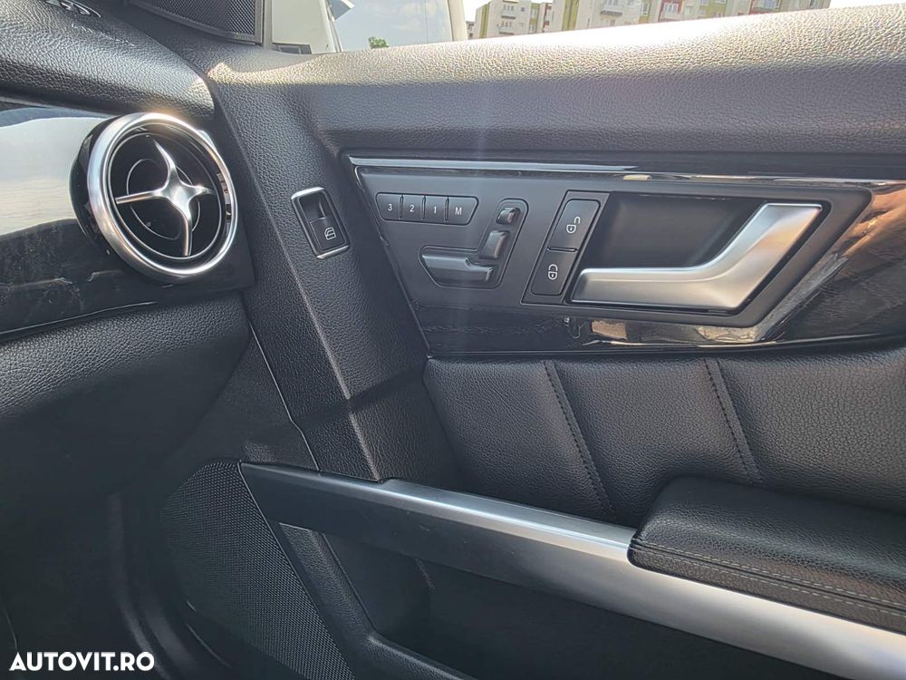 Mercedes-Benz GLK - 7