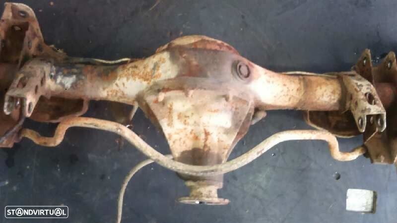 CHARRIOT TRASEIRO MITSUBISHI PAJERO 1992 - 3