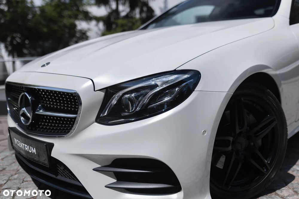 Mercedes-Benz Klasa E 220 d 4-Matic 9G-TRONIC - 3