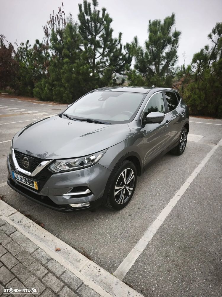 Nissan Qashqai 1.5 dCi N-Connecta - 1