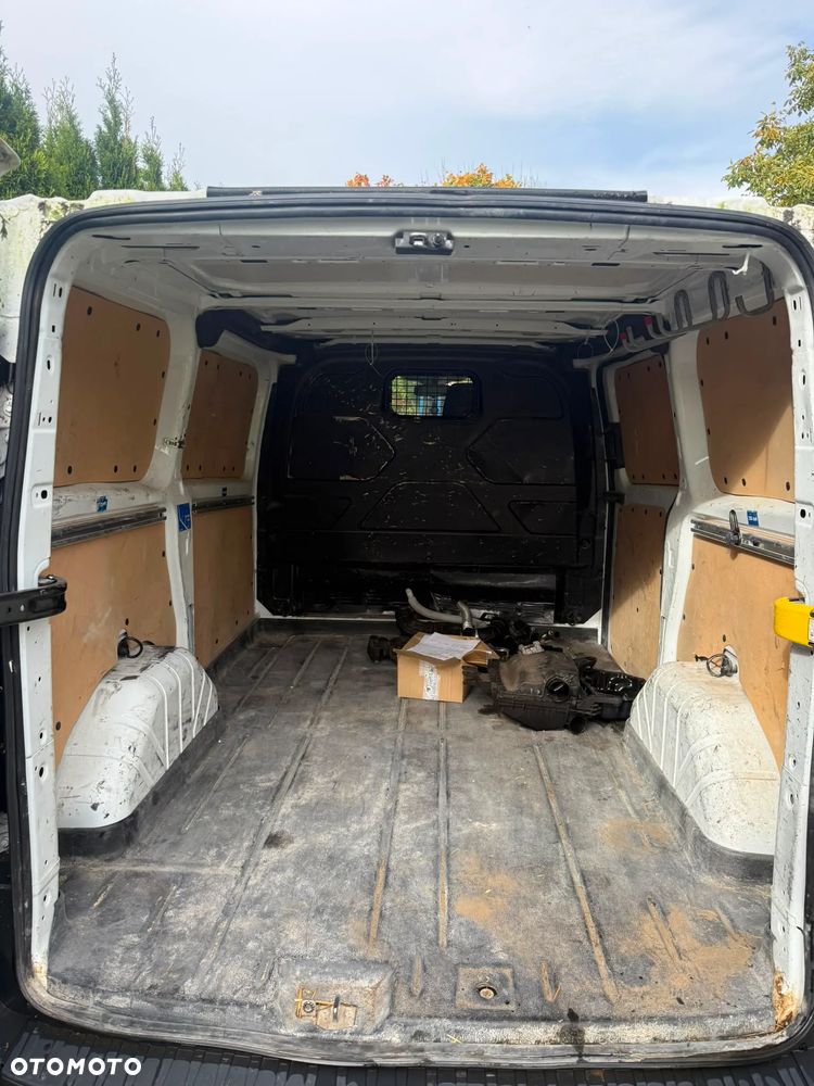 Ford Transit Custom - 10