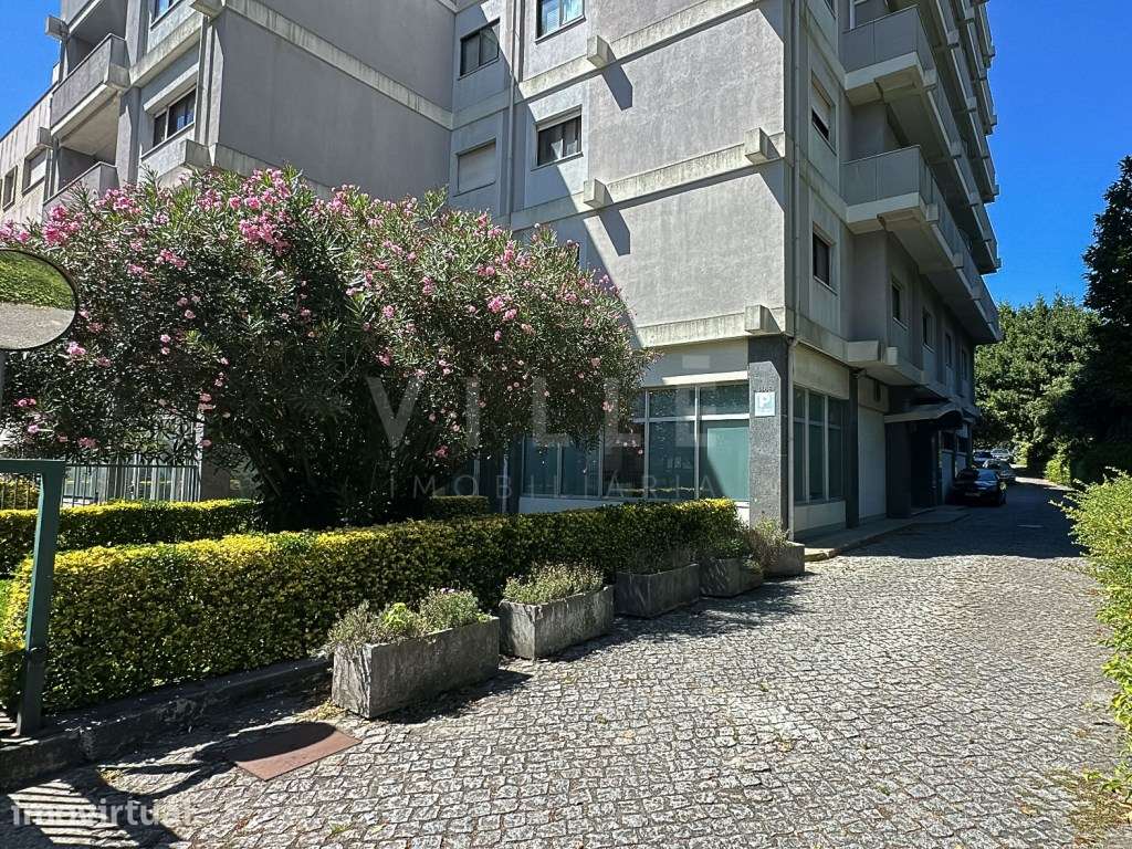 Apartamento T4+1 | Condomínio Fechado | Campo Alegre | Porto - Grande imagem: 5/29
