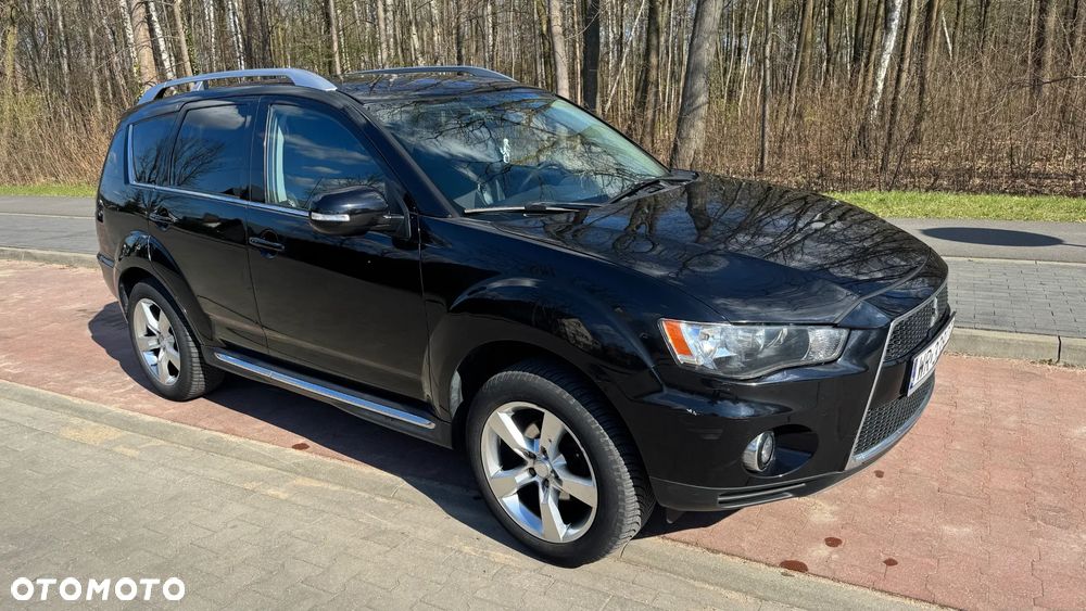 Mitsubishi Outlander 2.0 Intense 2WD CVT - 16