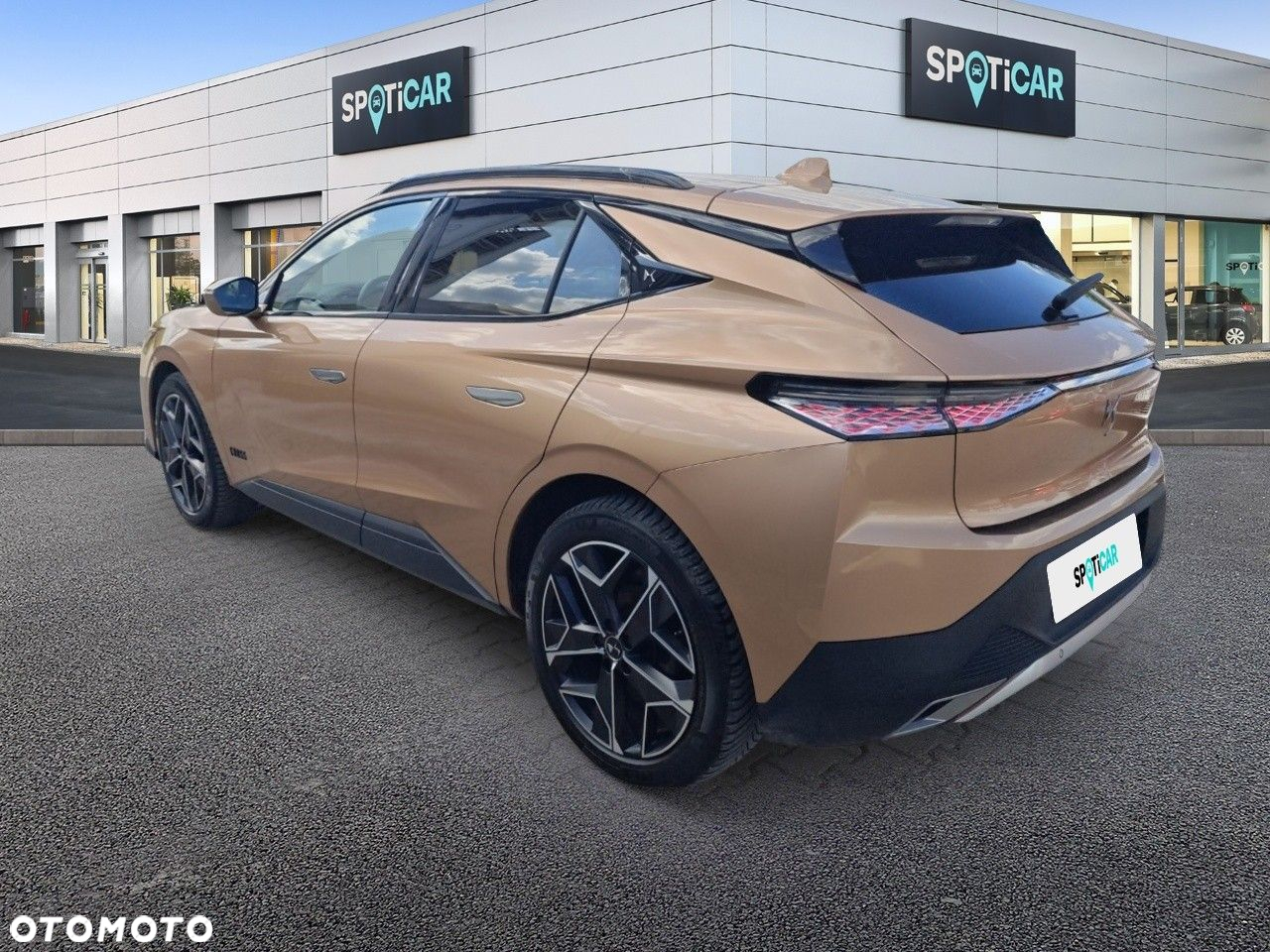 DS Automobiles DS 4 1.2 PureTech Cross Trocadero - 7