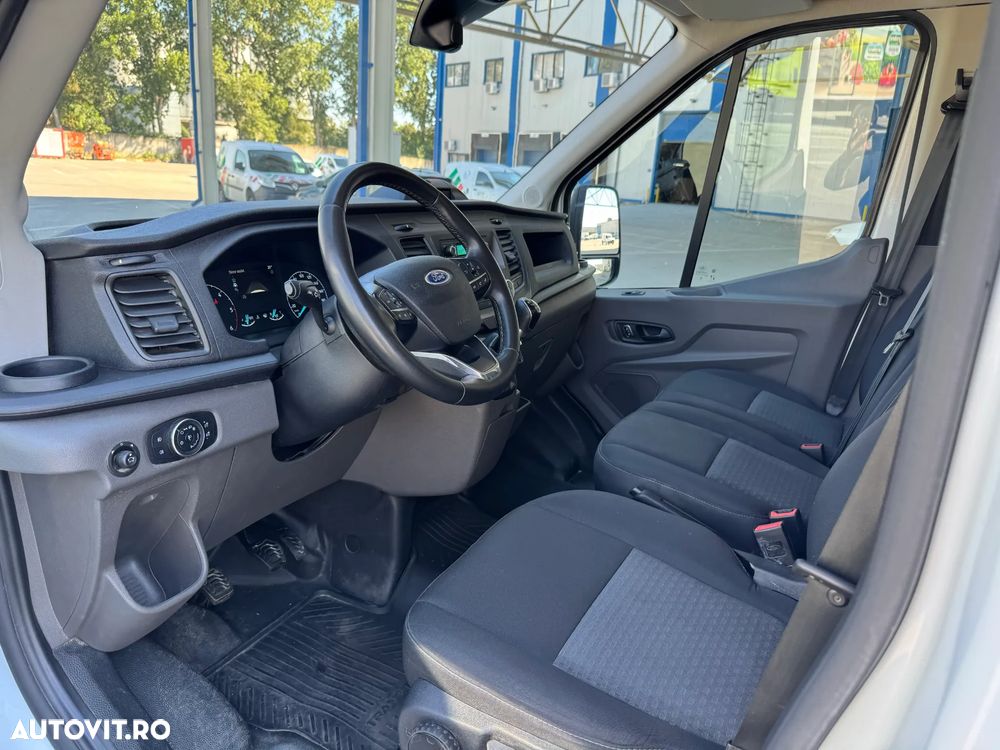 Ford Transit - 4