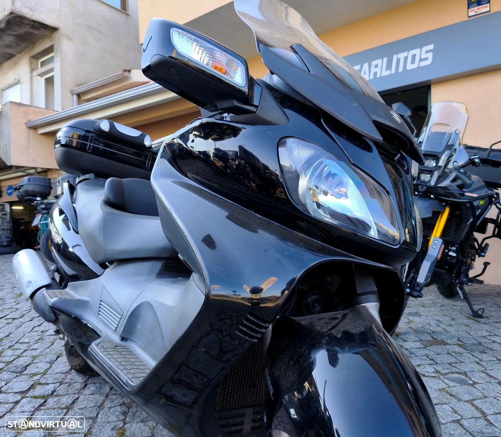 Suzuki Burgman - 5