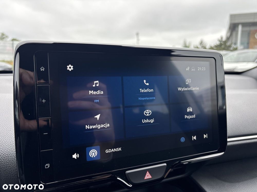 Toyota Yaris Cross Hybrid 1.5 Comfort 4x4 - 22