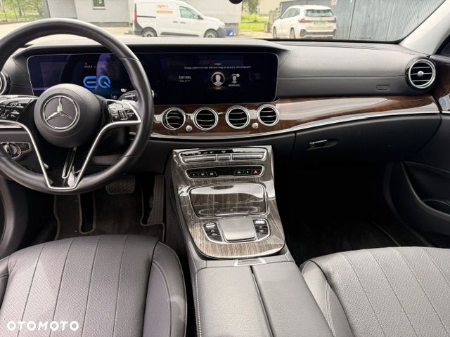Mercedes-Benz Klasa E 300 de 4Matic 9G-TRONIC Avantgarde - 7