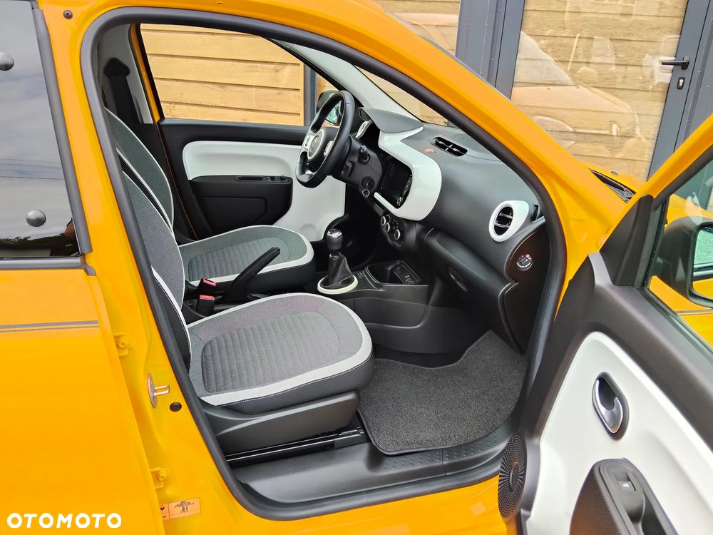 Renault Twingo SCe 75 LIMITED - 17