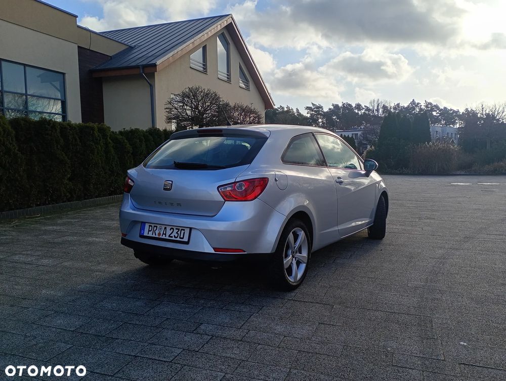Seat Ibiza SC 1.6 16V Sport - 9