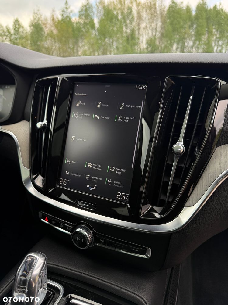 Volvo V60 T8 AWD Recharge Geartronic Inscription Expression - 15