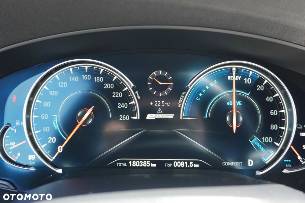 BMW Seria 5 530e iPerformance GPF M Sport sport - 15