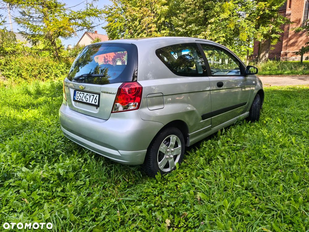 Chevrolet Kalos - 4
