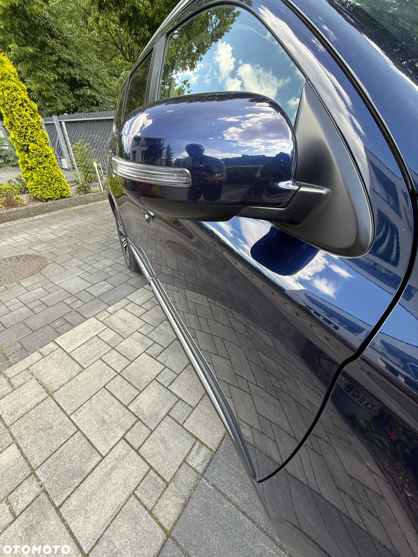 Mitsubishi Outlander 2.0 Instyle + 4WD CVT - 10