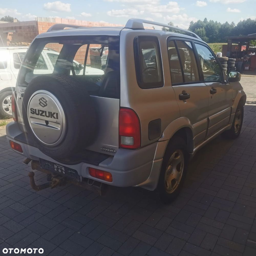 Suzuki Grand Vitara 2.0 Special Edition - 4