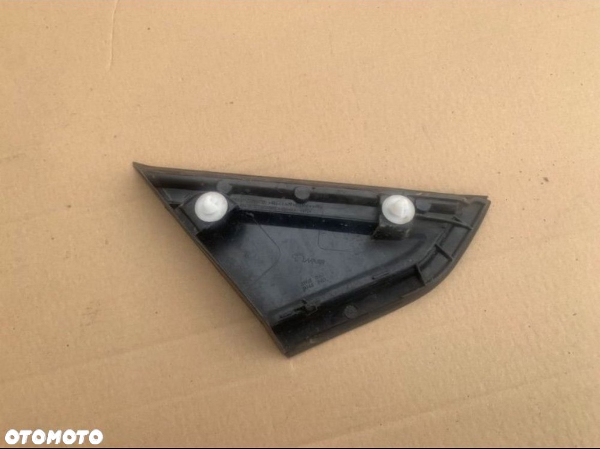 9653081177 trójkąt błotnika prawy lub lewy Citroen c4 I 1 - 5