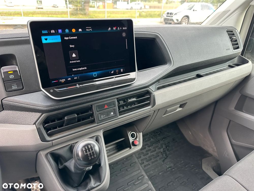 Volkswagen Crafter - 13