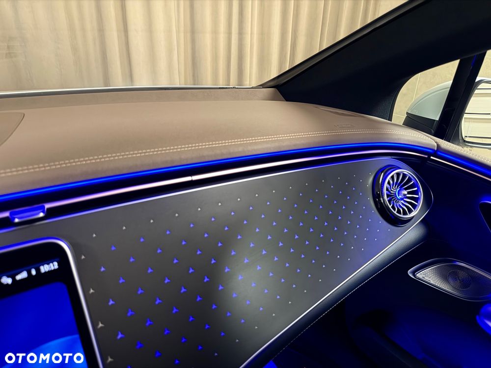 Mercedes-Benz EQE 500 90.5kWh 4-Matic Electric Art Twoja Edycja - 24