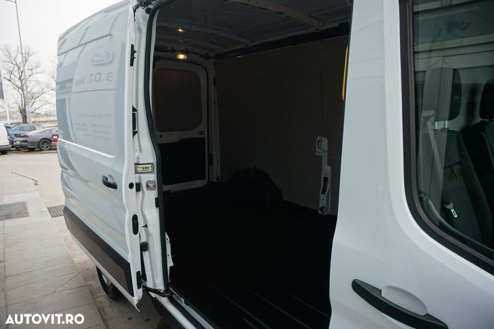 Ford Transit - 8