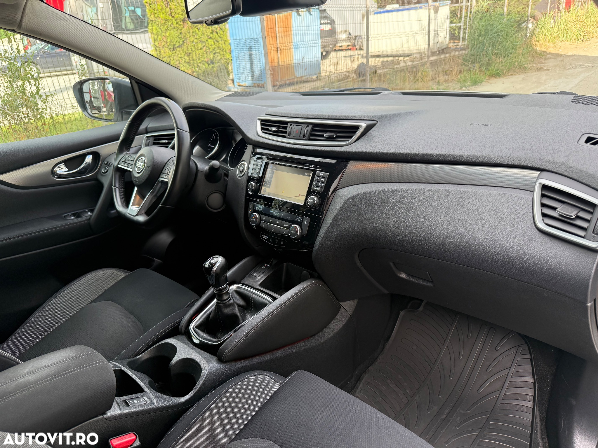 Nissan Qashqai 1.5 DCI Start/Stop Tekna - 7