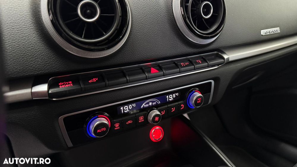 Audi A3 1.4 TFSI COD Stronic Attraction - 23
