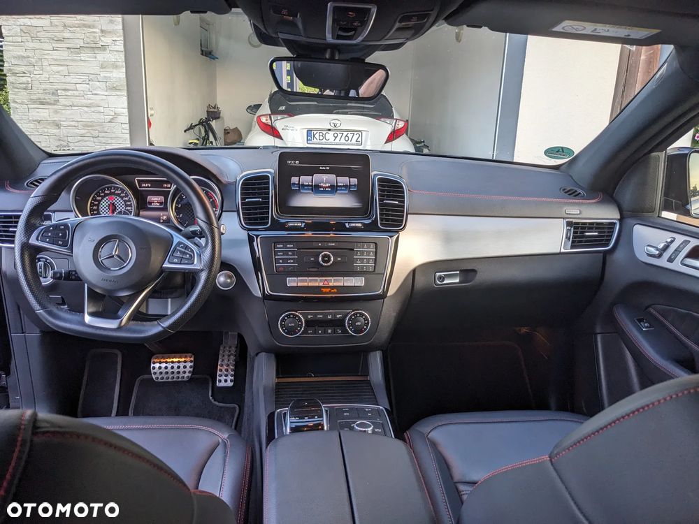 Mercedes-Benz GLE AMG 43 Coupe 4M 9G-TRONIC - 17