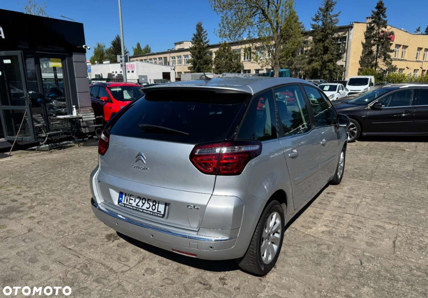 Citroën C4 Picasso - 10