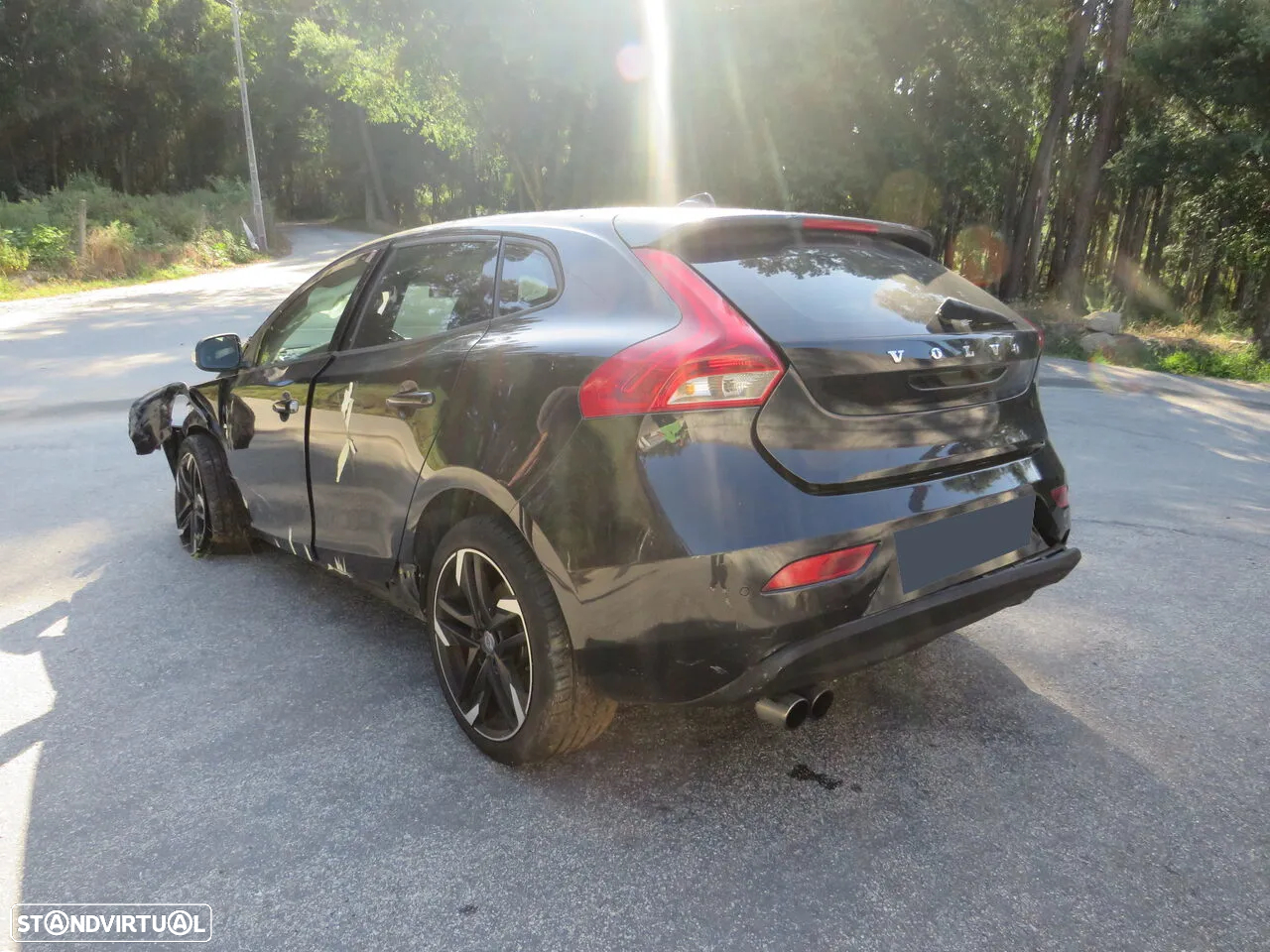 Volvo V40 1.3 D2 de 2016 - Peças Usadas (8547) - 3
