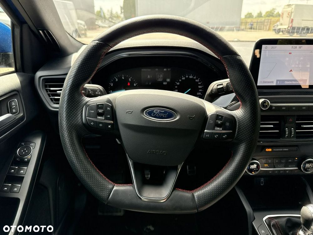 Ford Focus 1.5 EcoBoost STart-Stopp-System ST-LINE - 25