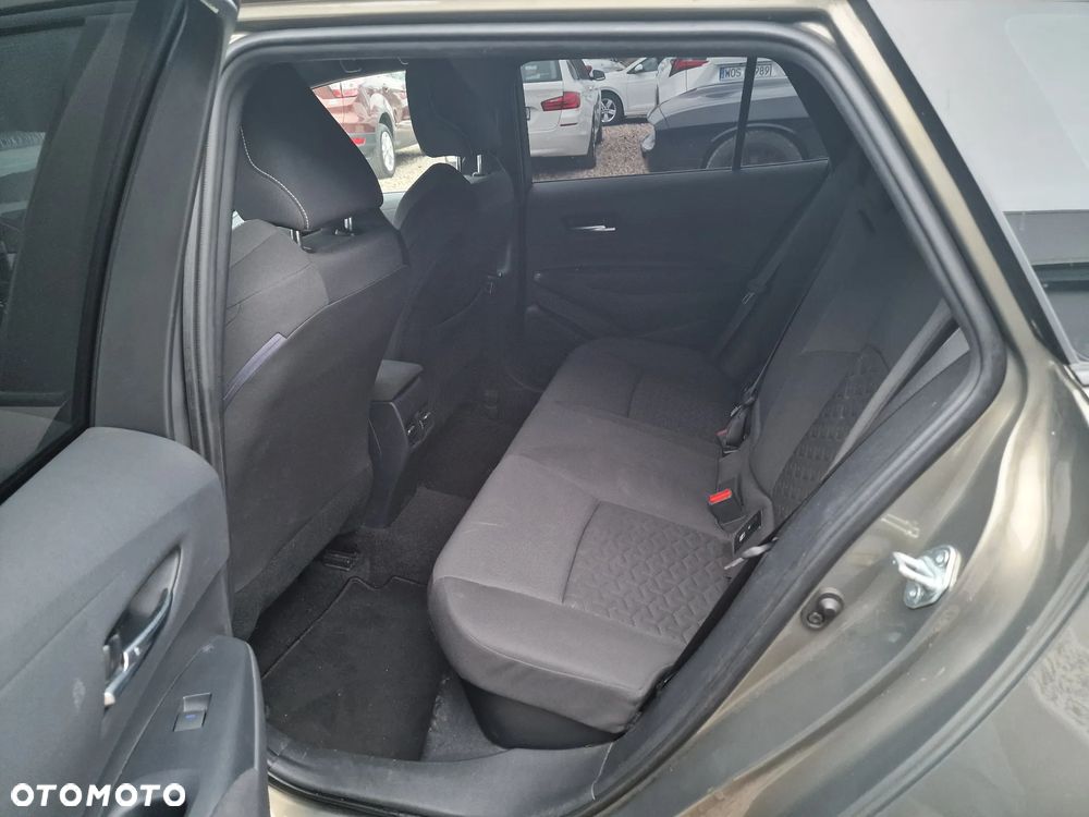 Toyota Corolla 2.0 Business Edition - 16