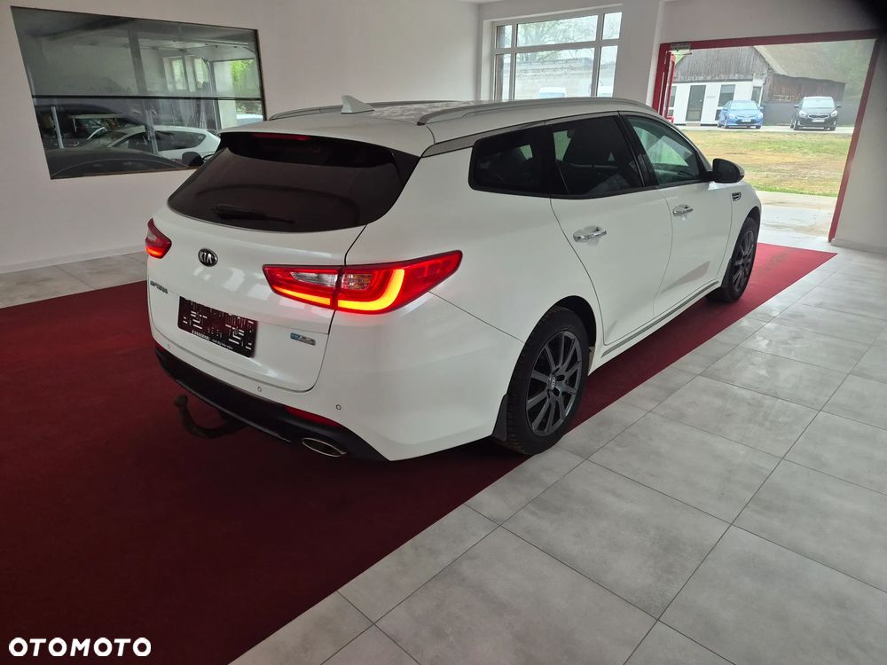 Kia Optima - 6