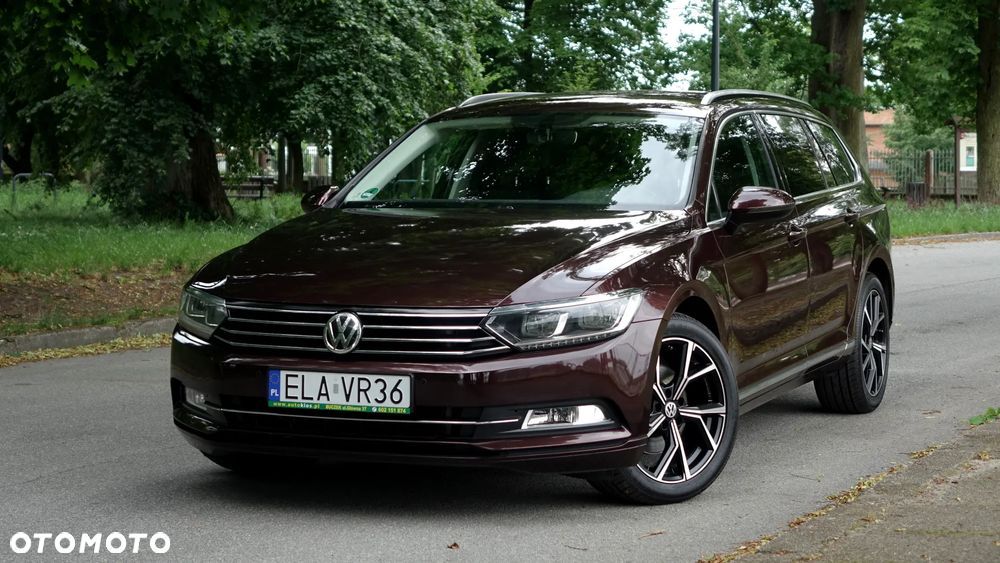 Volkswagen Passat Variant 2.0 TDI DSG (BlueMotion Technology) Highline - 23