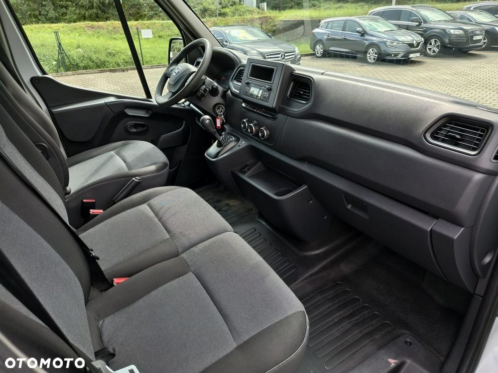 Renault Master - 13