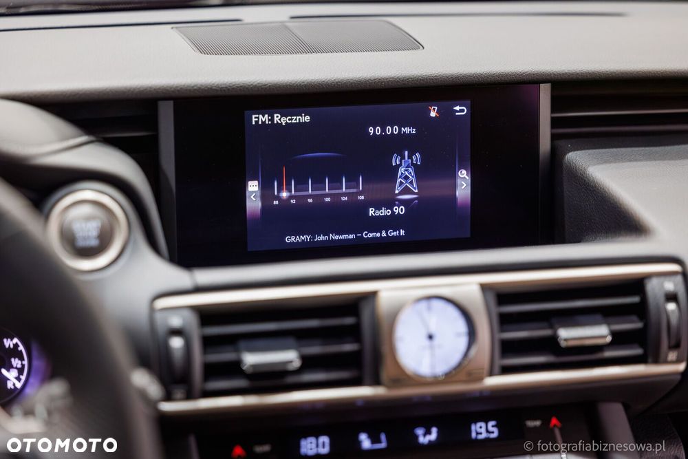 Lexus IS 200t Elegance - 24