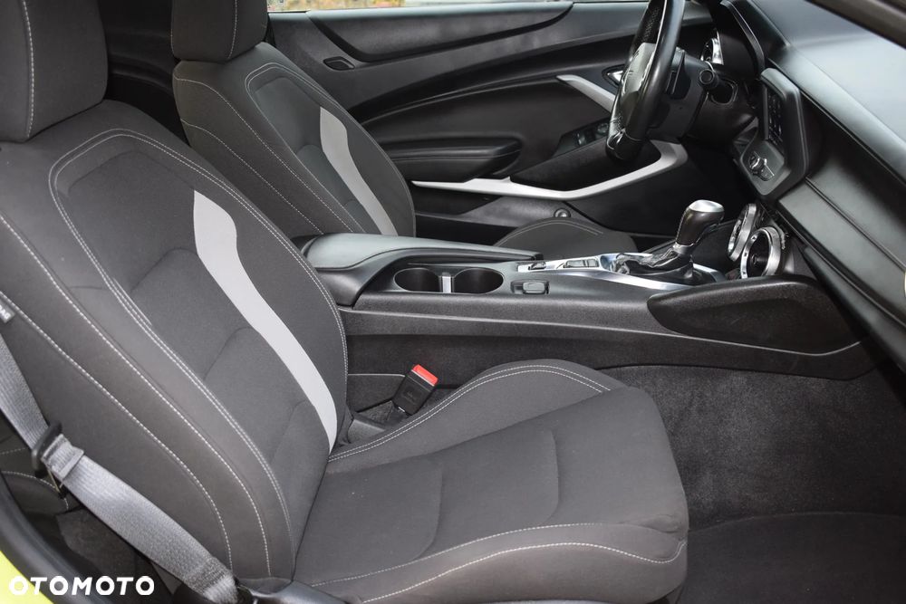 Chevrolet Camaro - 28