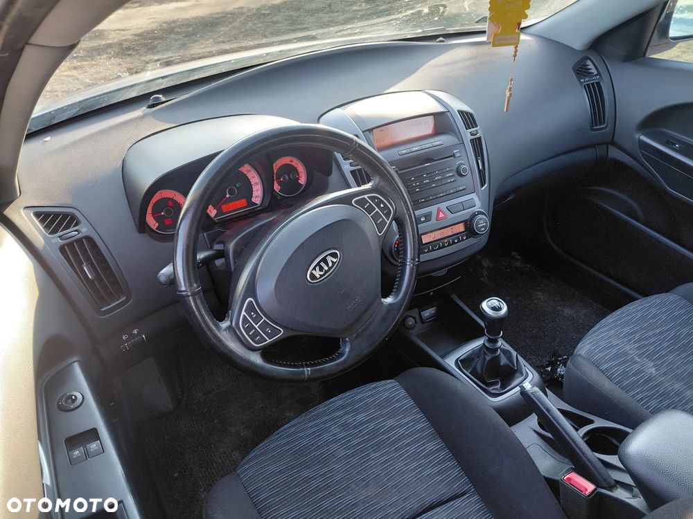 Kia Ceed 1.6 Crdi L - 5