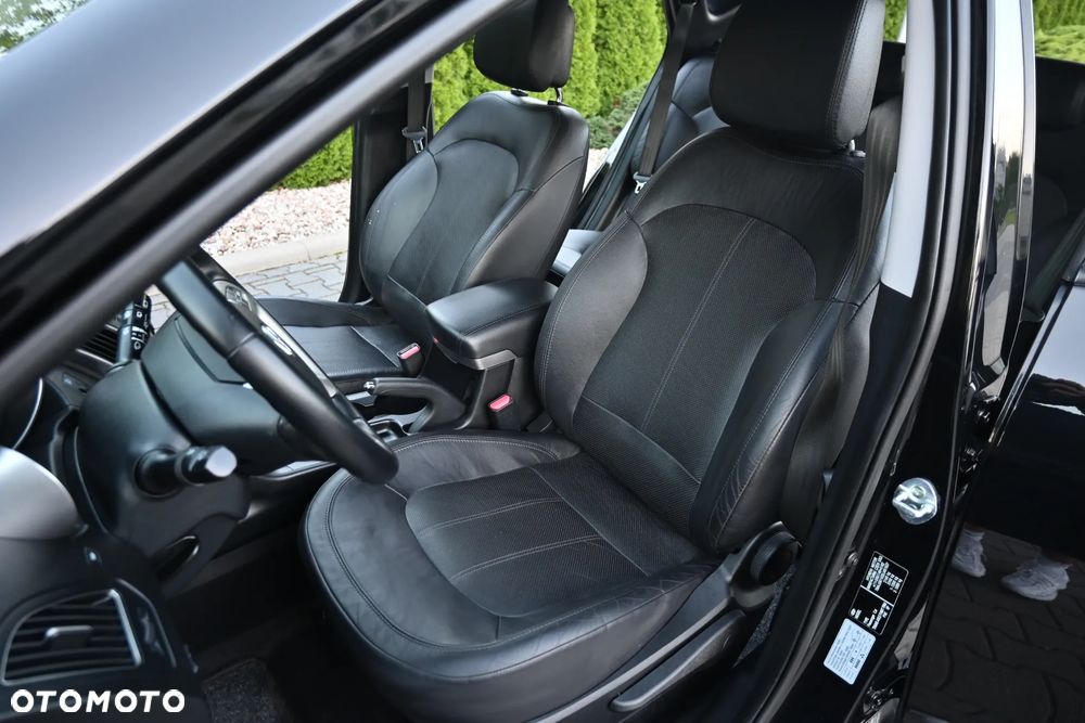 Hyundai ix35 2.0 CRDi Premium 4WD - 28