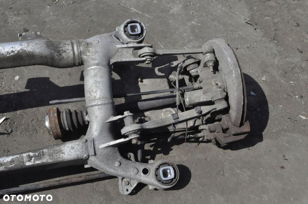 BMW 6 E63 3.0D 286KM BELKA ZAWIESZENIA TYŁ 154tys! - 2