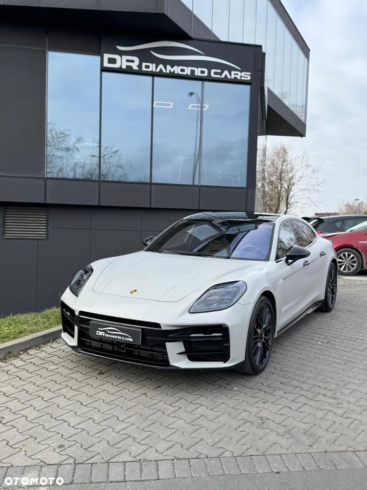 Porsche Panamera GTS