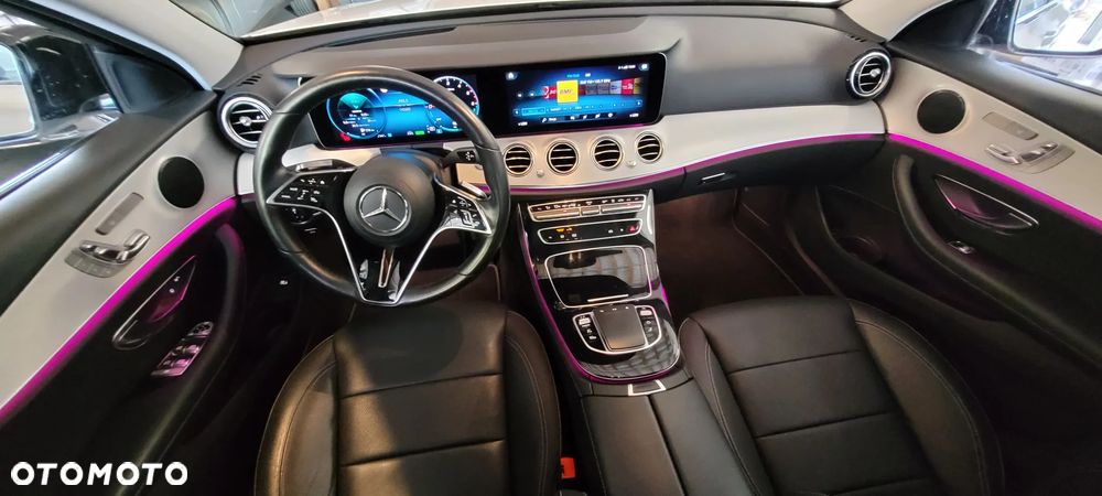 Mercedes-Benz Klasa E - 18