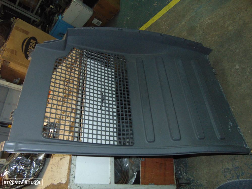 VW Caddy  placa separadora carga - 4